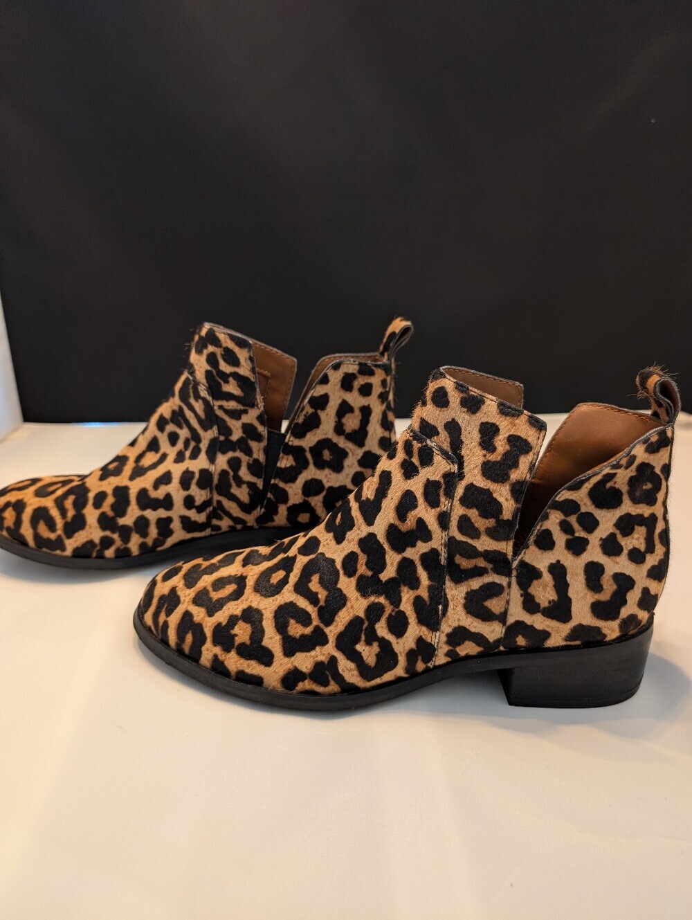 Franco Sarto Leopard Leather Hair-On-Hide Ankle Boots 7.5 - Picture 3 of 8